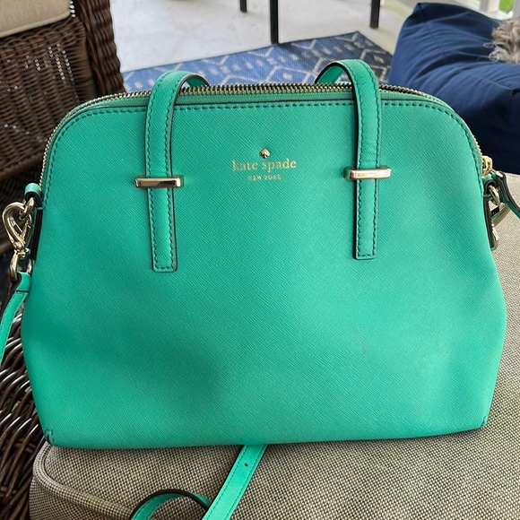 kate spade Handbags - Green Kate Spade bag, great condition!
